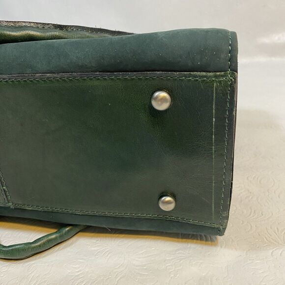 Patricia Nash Green Suede Bag - Picture 9 of 16